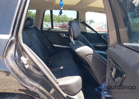 2015 Mercedes-Benz Glk 350 z USA, uszkodzony, nr VIN WDCGG5HB6FG395051